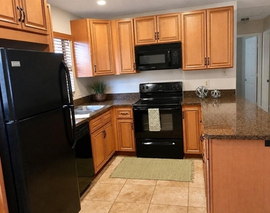 4933 91st Avenue N - Photo Thumbnail 7