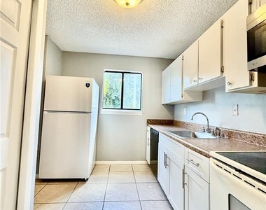 22726 Gage Loop - Photo Thumbnail 1
