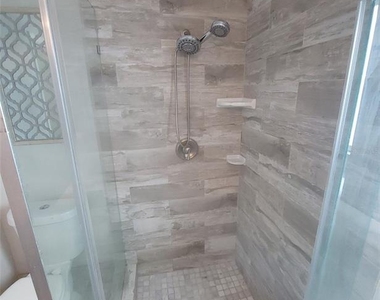 831 Sw 49th Terrace - Photo Thumbnail 20
