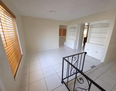 831 Sw 49th Terrace - Photo Thumbnail 15