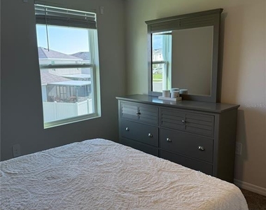 2907 Rock Sound Street - Photo Thumbnail 12