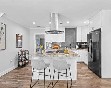3501 Boca Ciega Drive N - Photo Thumbnail 6