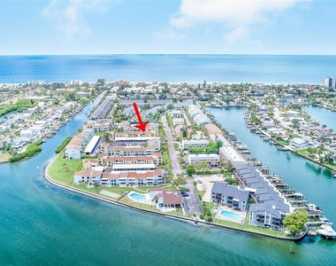 1 Windrush Boulevard - Photo Thumbnail 34