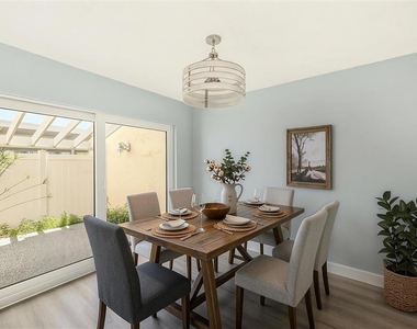 1 Windrush Boulevard - Photo Thumbnail 11