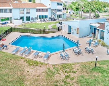 1 Windrush Boulevard - Photo Thumbnail 30