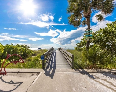 1 Windrush Boulevard - Photo Thumbnail 44