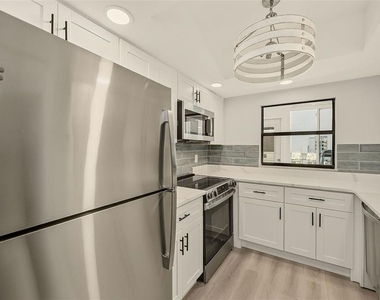 1 Windrush Boulevard - Photo Thumbnail 15