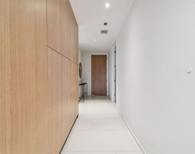 1020 Sunset Point Road - Photo Thumbnail 54