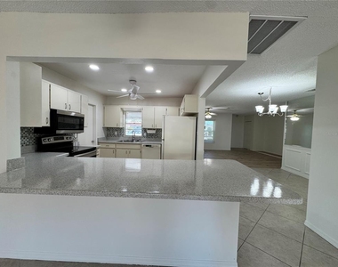 1008 Yellowbird Place - Photo Thumbnail 11
