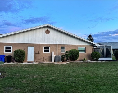 1008 Yellowbird Place - Photo Thumbnail 3