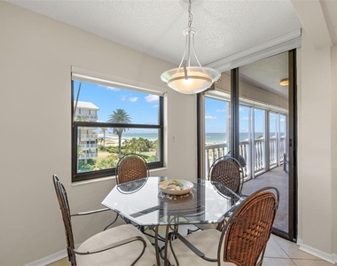 6600 Sunset Way - Photo Thumbnail 15
