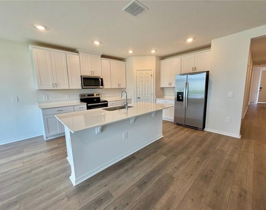 5013 Kaia Avenue - Photo Thumbnail 13