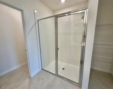 5013 Kaia Avenue - Photo Thumbnail 23