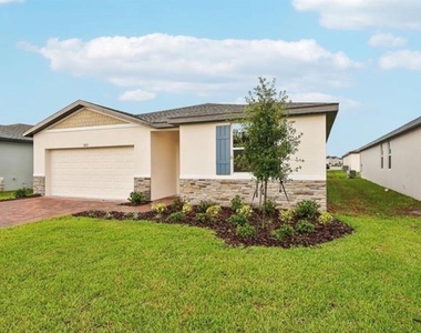 5013 Kaia Avenue - Photo Thumbnail 1