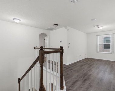 6310 Golden Dewdrop Trail - Photo Thumbnail 21