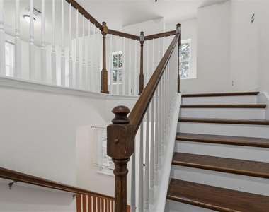 6310 Golden Dewdrop Trail - Photo Thumbnail 20