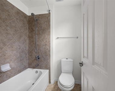 6310 Golden Dewdrop Trail - Photo Thumbnail 28