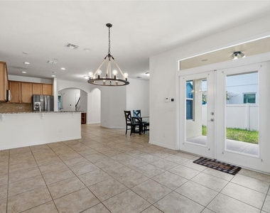 6310 Golden Dewdrop Trail - Photo Thumbnail 18