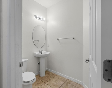 6310 Golden Dewdrop Trail - Photo Thumbnail 19