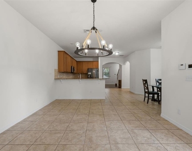 6310 Golden Dewdrop Trail - Photo Thumbnail 16