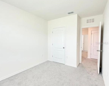 1642 Rock Elm Road - Photo Thumbnail 7