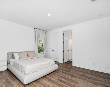 17546 Lake Star Road - Photo Thumbnail 29