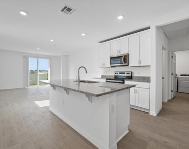 2702 San Marco Way - Photo Thumbnail 3