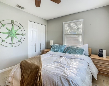 218 Oakview Avenue - Photo Thumbnail 27