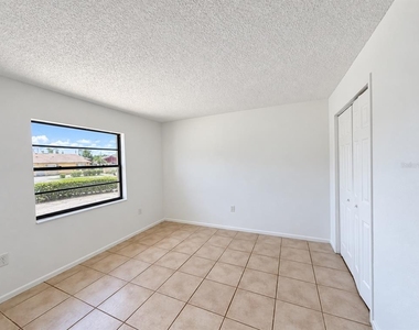 4155 Spitfire Avenue - Photo Thumbnail 8