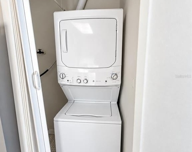 4155 Spitfire Avenue - Photo Thumbnail 5