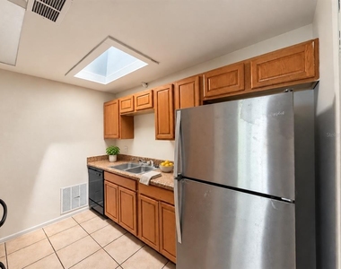 4155 Spitfire Avenue - Photo Thumbnail 4