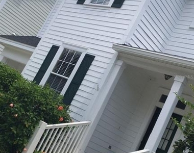 607 Wisteria Lane - Photo Thumbnail 2