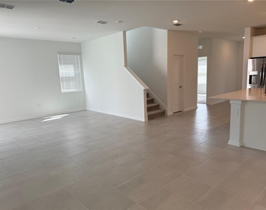 3267 Zuni Road - Photo Thumbnail 11