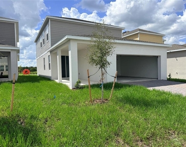 3267 Zuni Road - Photo Thumbnail 16