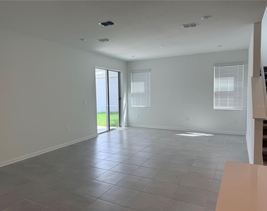 3267 Zuni Road - Photo Thumbnail 14