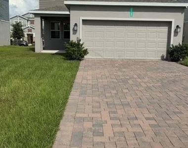 2152 Sweet Honey Lane - Photo Thumbnail 3