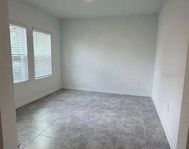 2152 Sweet Honey Lane - Photo Thumbnail 9