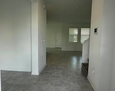 2152 Sweet Honey Lane - Photo Thumbnail 8