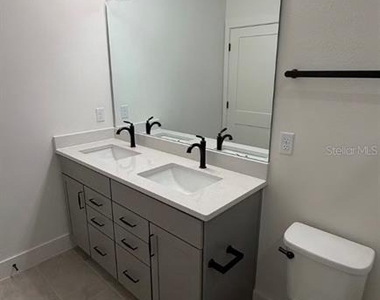 15069 Groveside Road - Photo Thumbnail 15