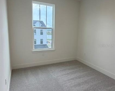 15069 Groveside Road - Photo Thumbnail 24
