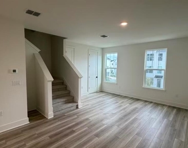 15069 Groveside Road - Photo Thumbnail 13
