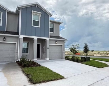 5852 Energy Way - Photo Thumbnail 2