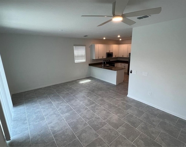7497 Stone Creek Trail - Photo Thumbnail 1