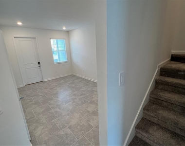 7497 Stone Creek Trail - Photo Thumbnail 7