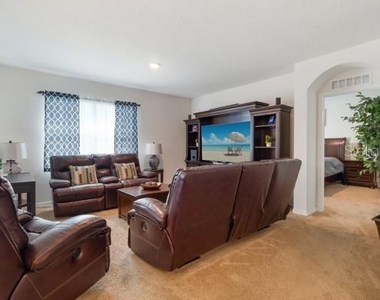 1451 Taos Avenue - Photo Thumbnail 6
