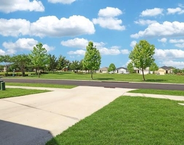 1451 Taos Avenue - Photo Thumbnail 18