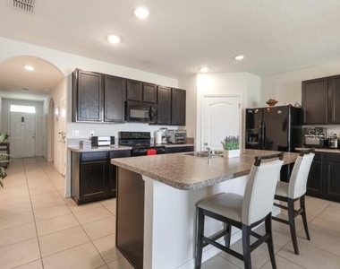 1451 Taos Avenue - Photo Thumbnail 12