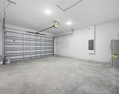 2108 River Hawk Loop - Photo Thumbnail 27