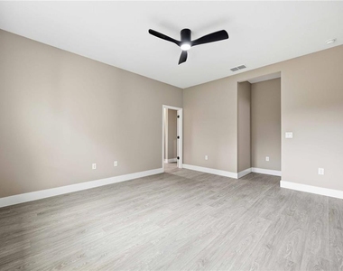 2108 River Hawk Loop - Photo Thumbnail 23