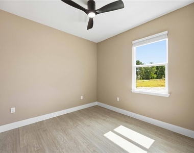2108 River Hawk Loop - Photo Thumbnail 19